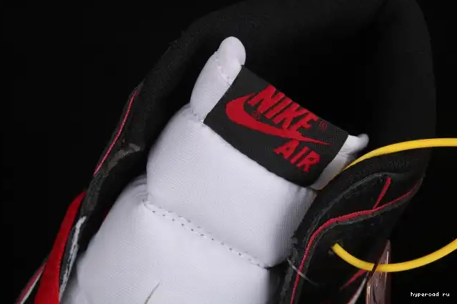 1 High Air OG Jordan 555088-062 Bloodline 0504
